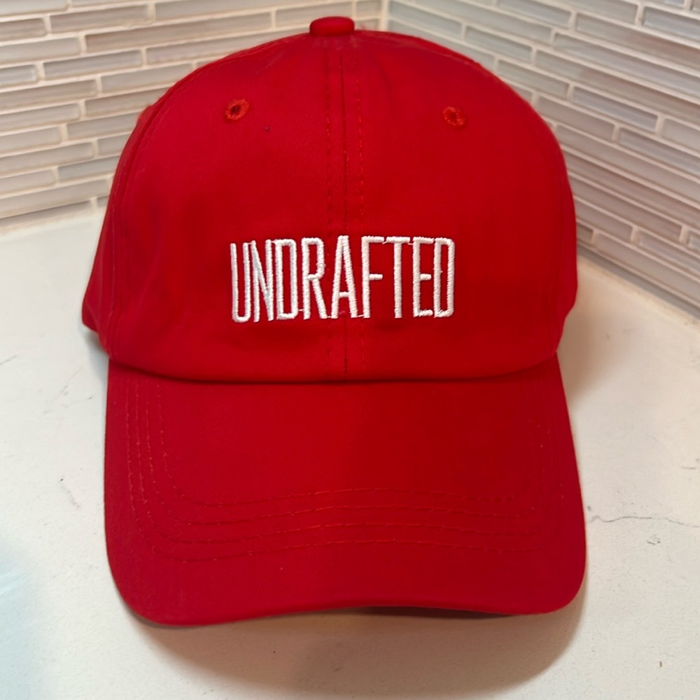 New snapback hat from the up-and-coming urban wear brand “Undrafted” ￼